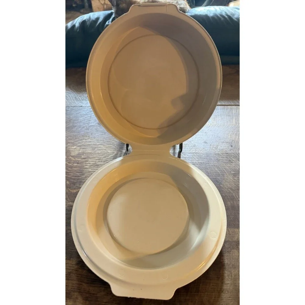 Pyrex/Corning Pie Keeper P-309-PC , 209-PC, Holds 9” Pie Pan